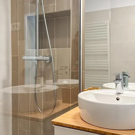 Апартаменти Obor Loft